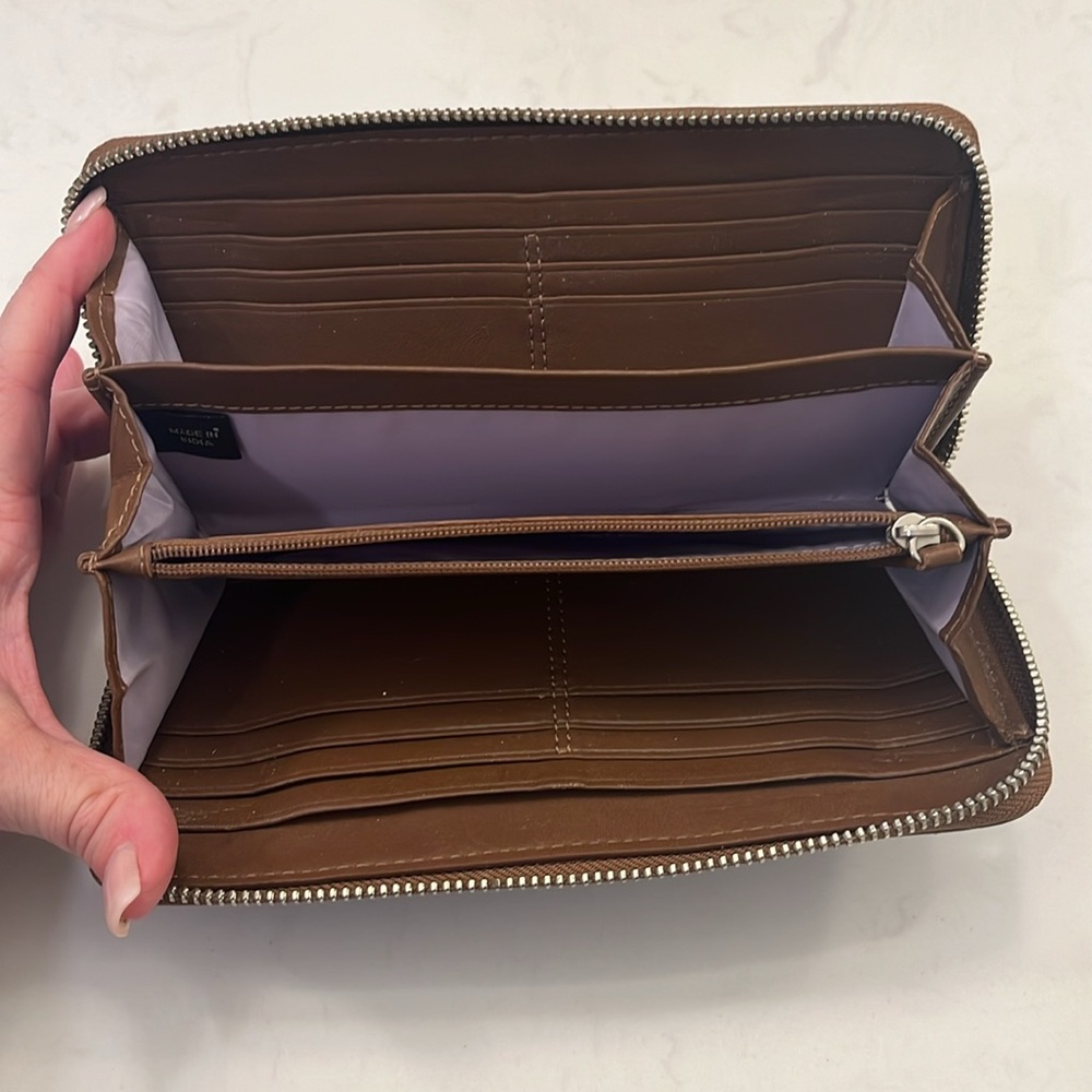 Brown Buckle Leather Coach Wallet - Picture 6 of 13